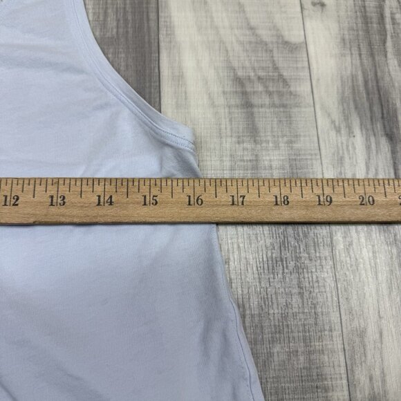 ✅Lot Of 4 Athletic Tank Tops Women's M Lululemon Nike Dri-Fit Sofibella Gym Yoga - Picture 10 of 16